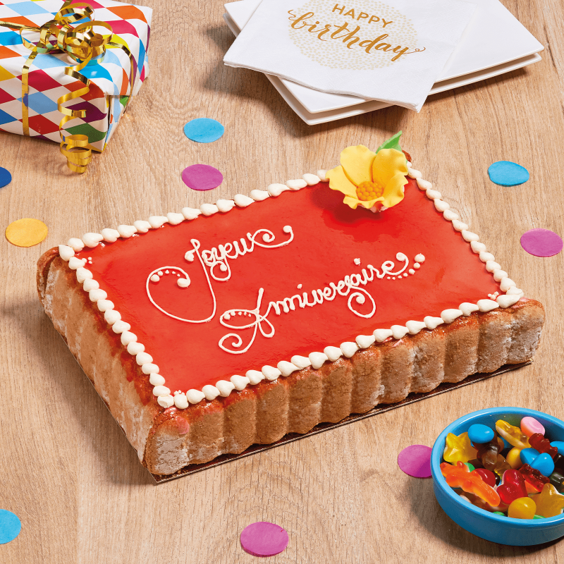 Charlotte chocolat ou fraises personnalisée - Pâtisserie La Romainville