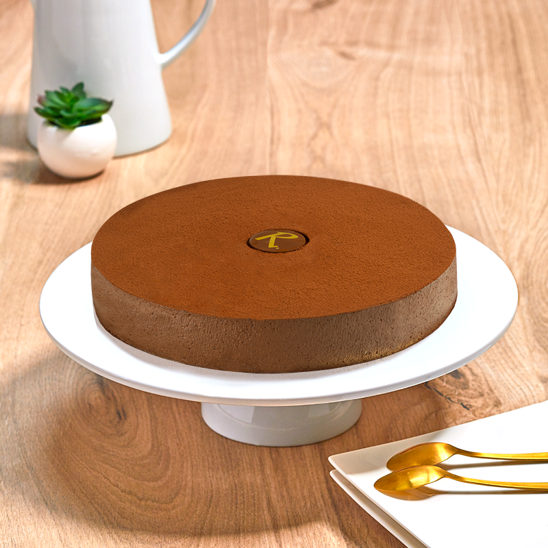 une délicieuse mousse au chocolat, par les pâtisseries La Romainville une délicieuse mousse au chocolat, par les pâtisseries La Romainville