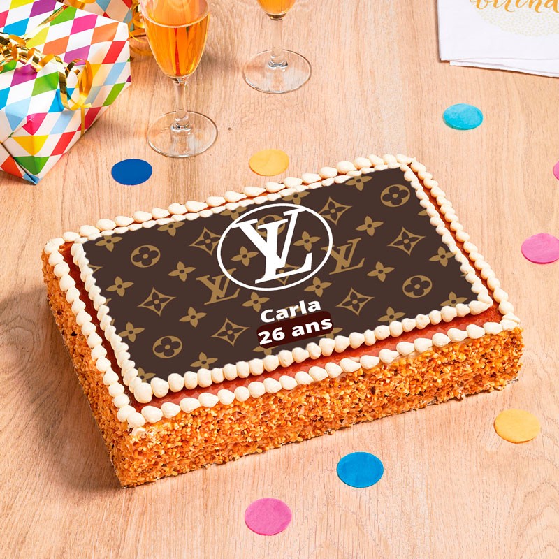Gâteau d'anniversaire au couleur de la marque Louis Vuitton au chocolat, noisette, vanille ou noix de coco
