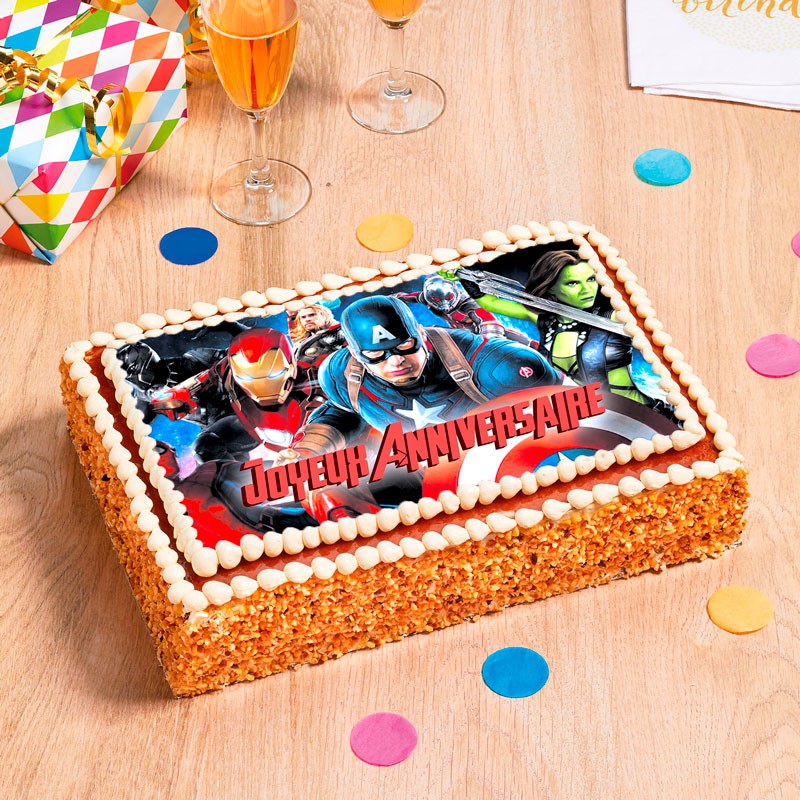 Gâteau anniversaire au chocolat, noisette, vanille ou noix de coco thème Marvel Avengers